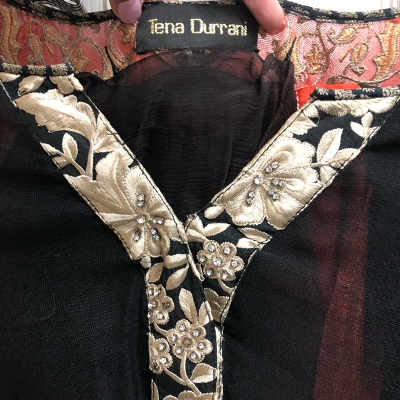 Tena Durrani black Pakistani/Indian outfit - Picture 2 of 5